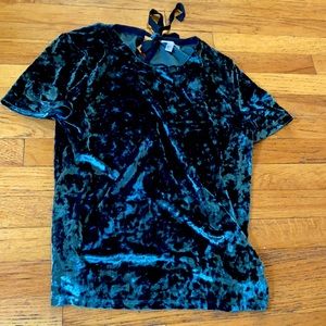 Velvet Green T shirt